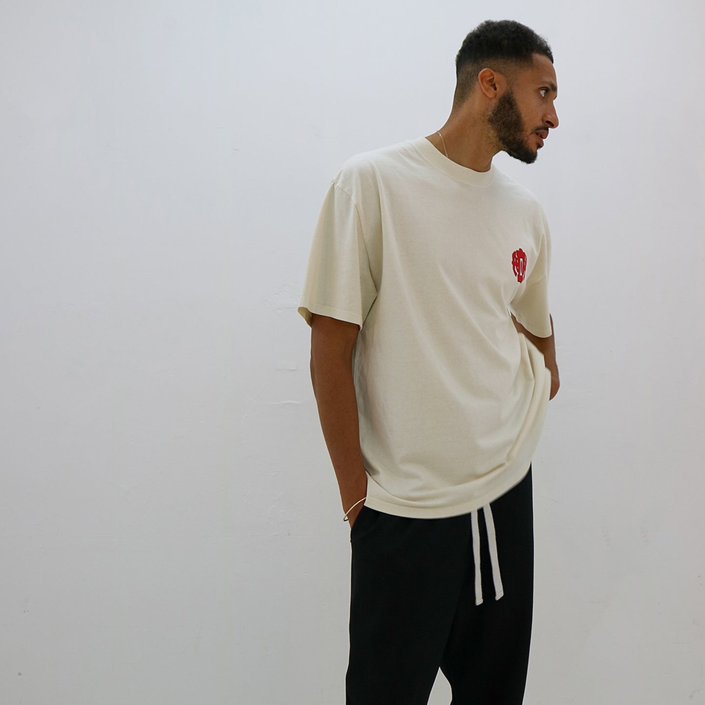 OVERSIZED OFF WHITE/WHITE IKIGAI T-SHIRT - GC COLLECTION